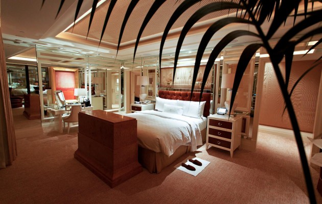 Small Guest Bedrooms Decorating Ideas and Furniture Settings